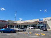 locales en plaza comercial nueva sobre importante boulevard