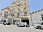 Locali o capannoni in affitto di 50 m² in Via Nicola...