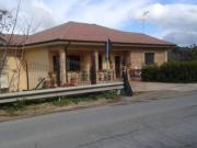 Locali o capannoni in vendita di 179 m² in Contrada Croce
