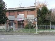 Locali o capannoni in vendita di 2280 m² in Via d&apos...