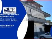 Locali o capannoni in vendita di 275 m² in Via Zittola, 9