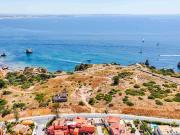 LOCALIZAÇÃO! LOCALIZAÇÃO! LOCALIZAÇÃO! Terreno à beira...