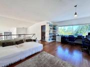 Localização privilegiada: No coração da Granja Viana,...