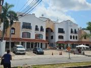 LOCAL/OFICINA SOBRE AV. ACANCEH SM 15 PLAZA SAN ANGEL...