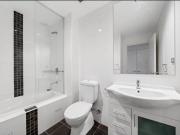 Located in the heart of Mascot, this stylish 2B2B duplex...