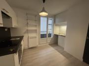 LOCATION 69008 LYON APPARTEMENT T3 RENOVE AVEC BALCONS...