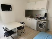 Location Appartement 1 pièce 16 m2 Marseille 8ème