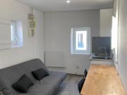 Location Appartement 1 pièce 16 m2 Nimes