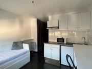 Location Appartement 1 pièce 17 m2 Aix en Provence