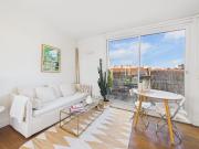 Location Appartement 1 pièce 27.97 m2 Paris 16ème