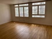 Location Appartement 1 pièce 33.2 m2 Paris 11ème