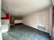 Location Appartement 1 pièce 37m² BOURG LES VALENCE 26500