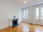 Location Appartement 1 pièce 41 m2 Paris 10ème