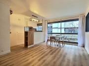 Location Appartement 2 pièces 43 m2 Paris 20ème