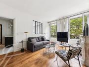 Location Appartement 2 pièces 50 m2 Paris 8ème