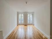 Location Appartement 2 pièces 52 m2 Paris 10ème