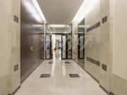 Location Appartement 2 pièces 64.9 m2 Paris 8ème