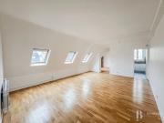 Location Appartement 2 pièces 65.1 m2 Paris 8ème