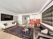 Location Appartement 2 pièces 68.12 m2 Paris 8ème