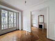 Location Appartement 3 pièces 69.62 m2 Paris 15ème