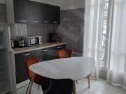 Location Appartement 3 pièces 70 m2 Paris 8ème