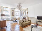 Location Appartement 3 pièces 70 m2 Paris 8ème