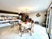 Location Appartement 3 pièces 70 m2 Saint Gilles Croix...