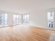 Location Appartement 3 pièces 75.4 m2 Courbevoie