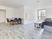 Location Appartement 3 pièces 78 m2 Paris 20ème