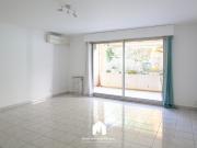 Location Appartement 3 pièces 85 m2 Marseille 8ème