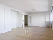 Location Appartement 3 pièces 88.8 m2 Paris 15ème