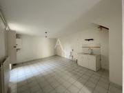 Location Appartement 4 pièces 100 m2 Fontenay le Comte