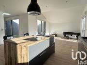 Location Appartement 4 pièces 101 m2 Croix