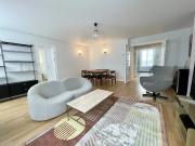 Location Appartement 4 pièces 106 m2 Paris 11ème