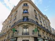 Location Appartement 4 pièces 110.7 m2 Paris 16ème