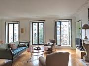 Location Appartement 4 pièces 111 m2 Paris 9ème