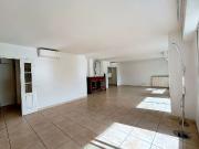 Location appartement 4 pièces, 124.09m², Nîmes