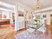 Location Appartement 4 pièces 124 m2 Paris 9ème