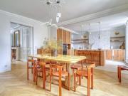 Location Appartement 4 pièces 140 m2 Paris 2ème