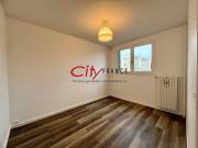Location Appartement 4 pièces 68m² LES CLAYES SOUS BOIS...