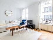 Location Appartement 4 pièces 70.61 m2 Paris 8ème