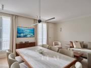 Location Appartement 4 pièces 70 m2 Paris 8ème