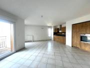 Location Appartement 4 pièces 86m² REZE 44400