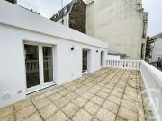 Location Appartement 4 pièces 87.23 m2 Paris 8ème