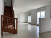 Location Appartement 4 pièces 98.83 m2 Saint denis chaudron