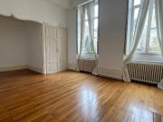 Location Appartement 5 pièces 105m² DIJON 21000