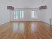 Location Appartement 5 pièces 110.74 m2 Paris 4ème