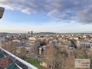 Location Appartement 5 pièces 110 m2 Lyon 8ème