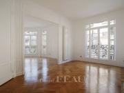 Location Appartement 5 pièces 120.93 m2 Paris 15ème
