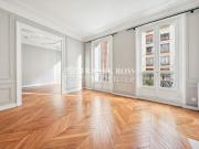 Location Appartement 5 pièces 120 m2 Paris 16ème